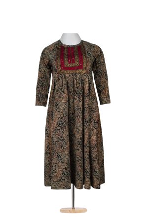 Women's Tops