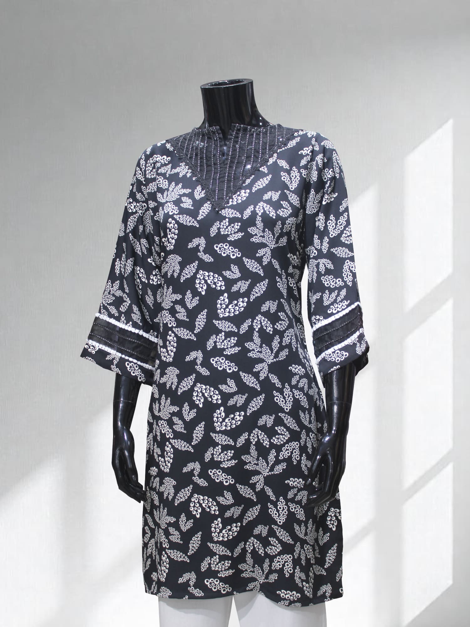 Women's Tops